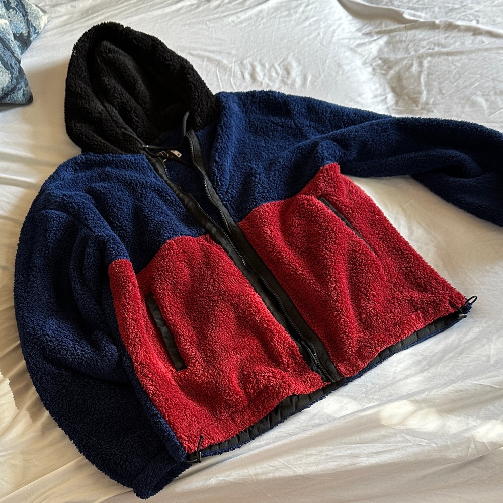 Original Use Mens Colorblock Puffer Jacket in Navy, Red & Black